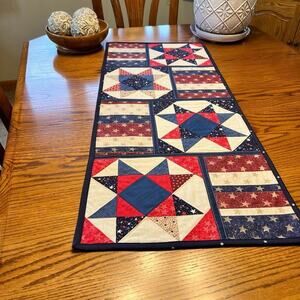 PATRIOTIC TABLE RUNNER, handmade 16" x 37" approximately